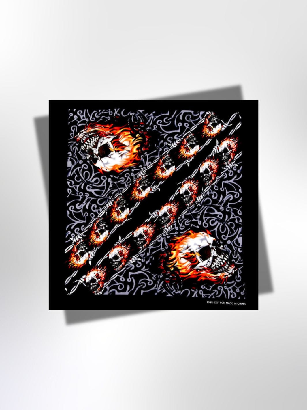 Bandana Crâne en Flammes 55x55 cm